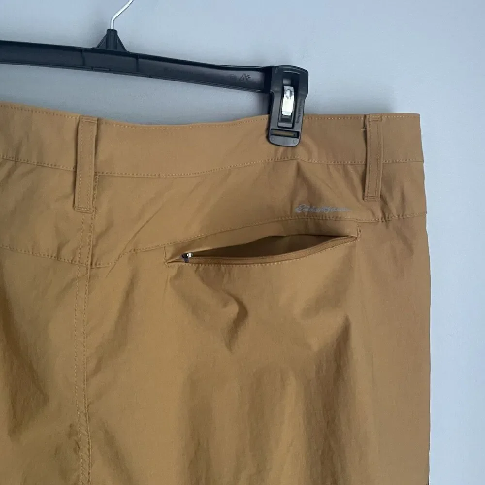 Eddie Bauer Flat Front Nylon Shorts Men's Size 40 Brown 10 Inch Inseam Logo